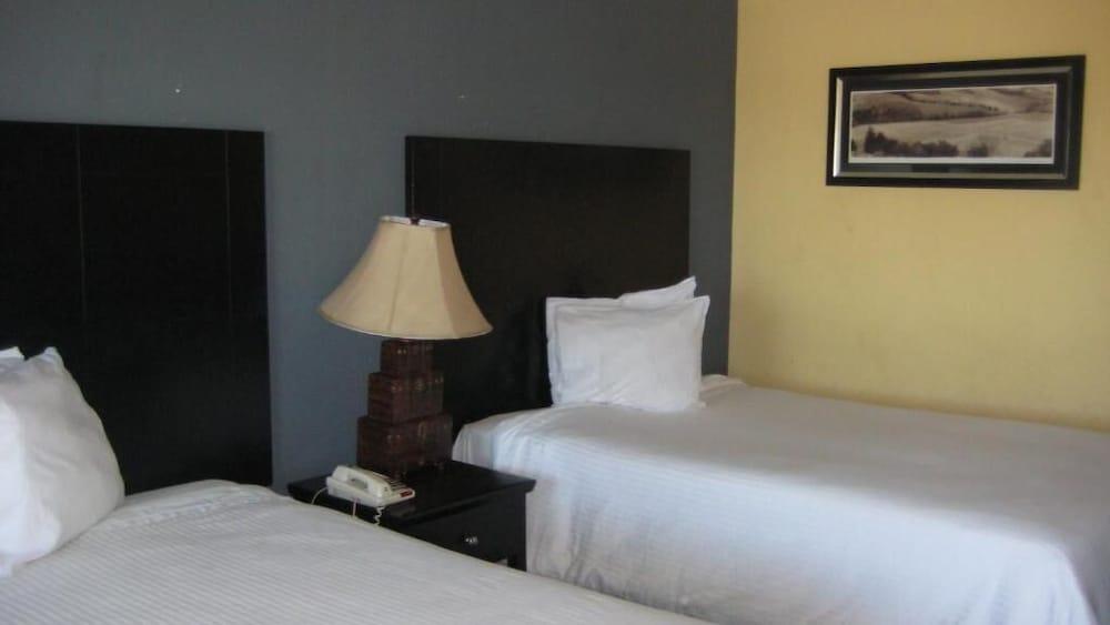 Solaire Inn & Suites Санта Мария Экстерьер фото